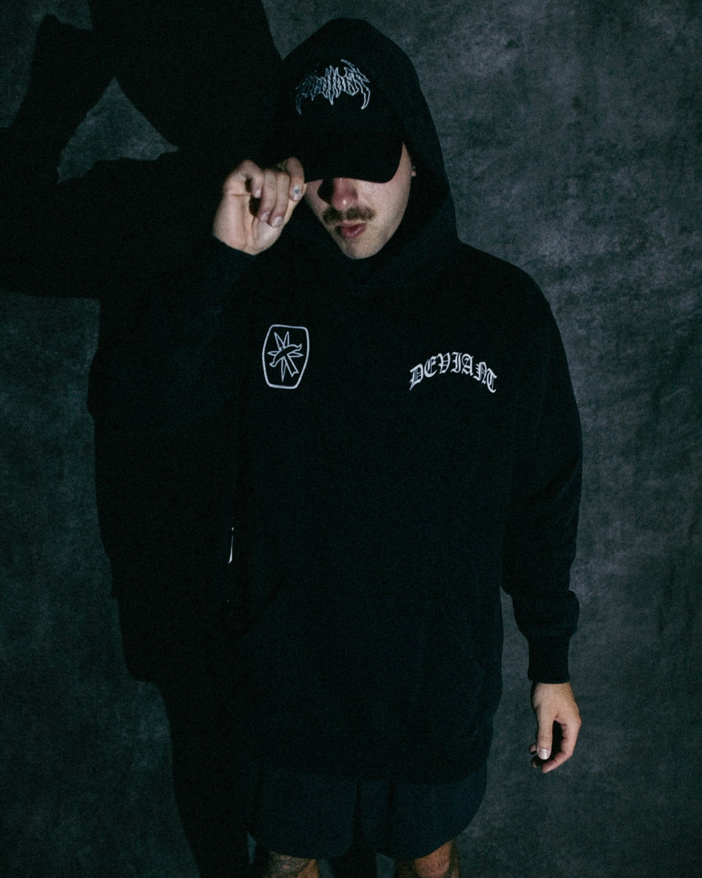 PREMIUM CHASER HOODIE