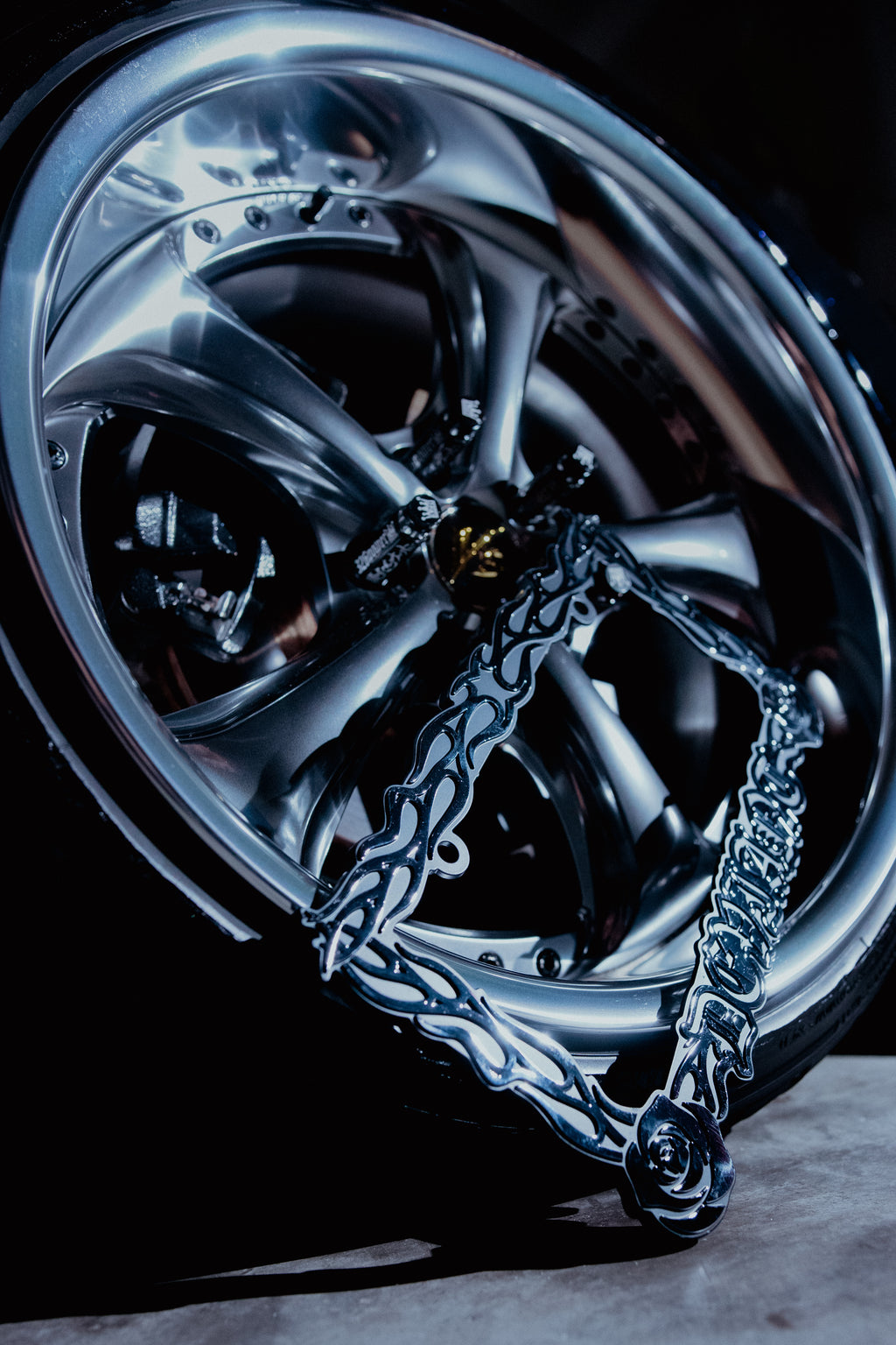 BURNING ROSE CHROME PLATE FRAME