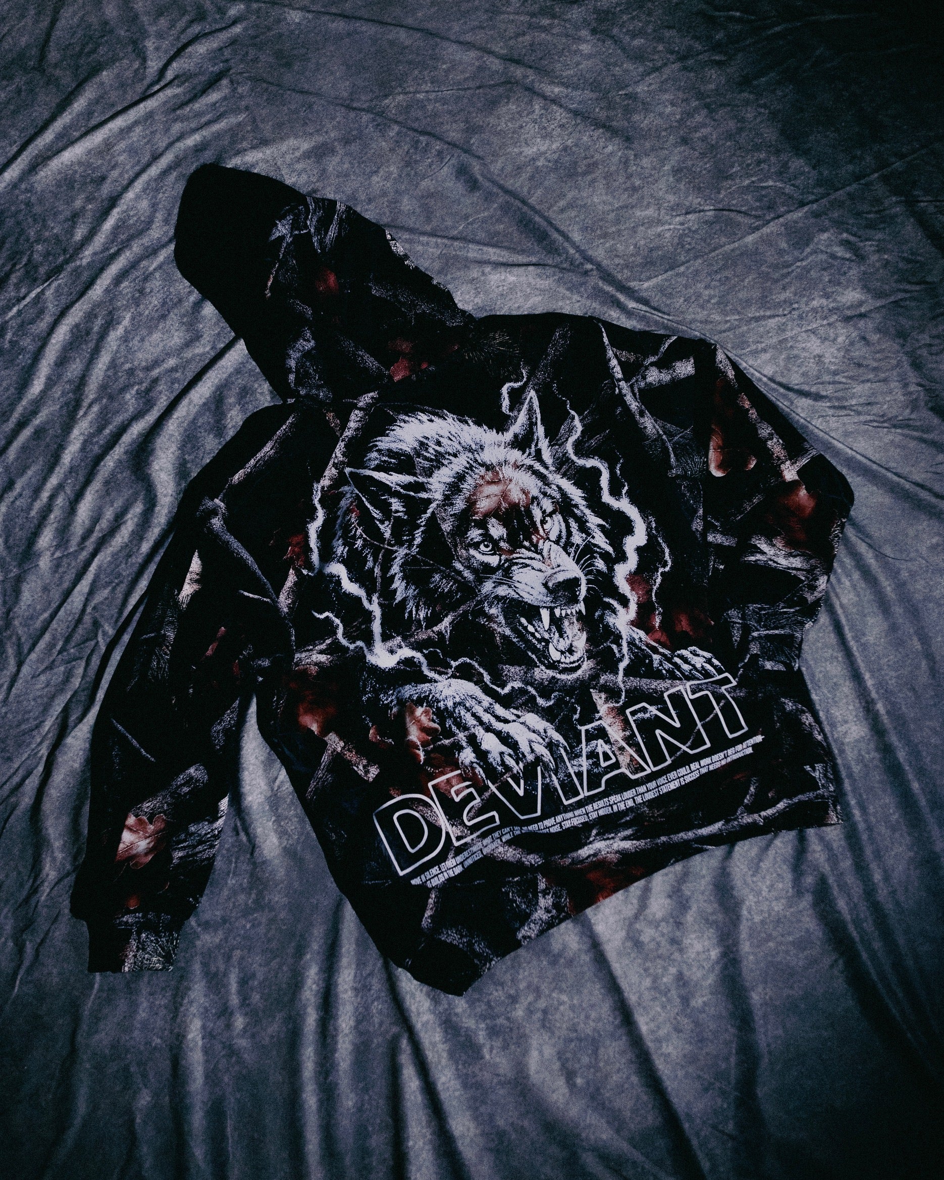 PREMIUM CAMO WOLF HOODIE